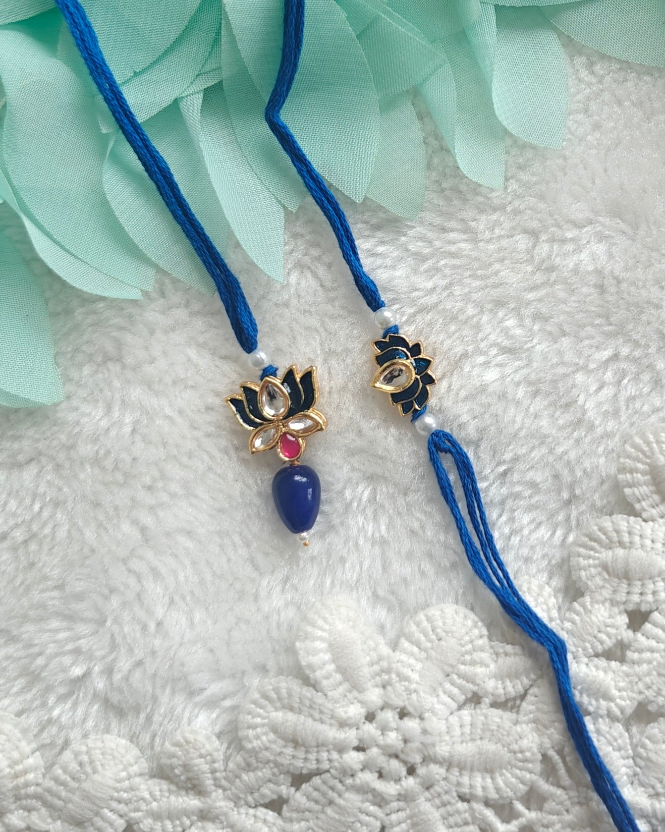 Lotus Minimal Rakhi Lumba Set