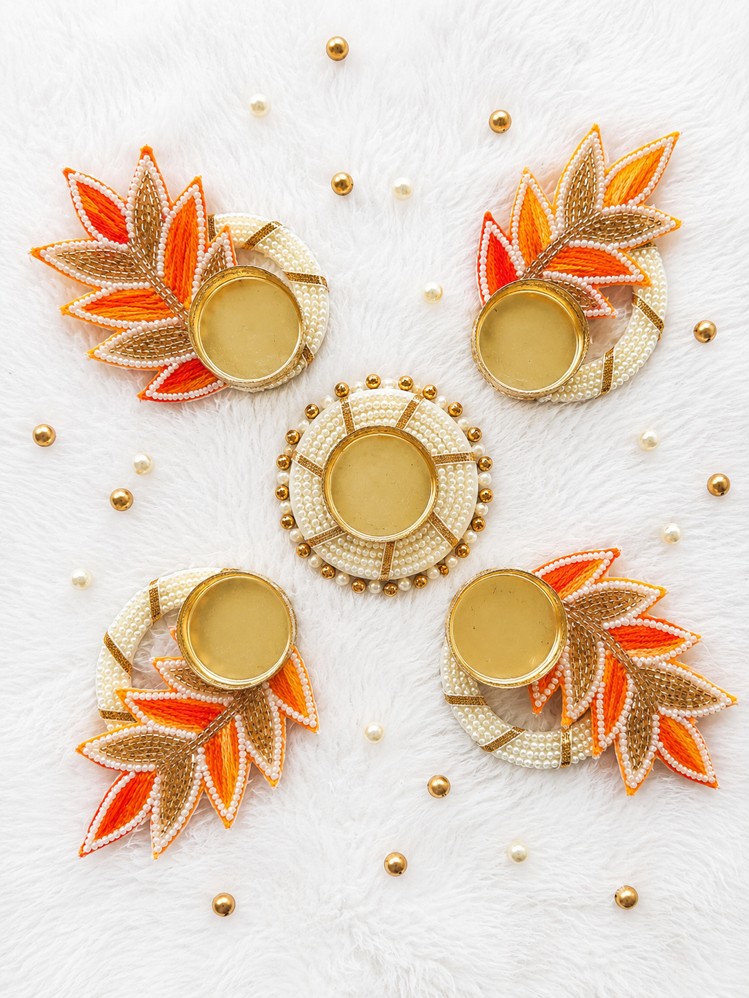 Pearl Bloom Diya Rangoli Set – Set of 5