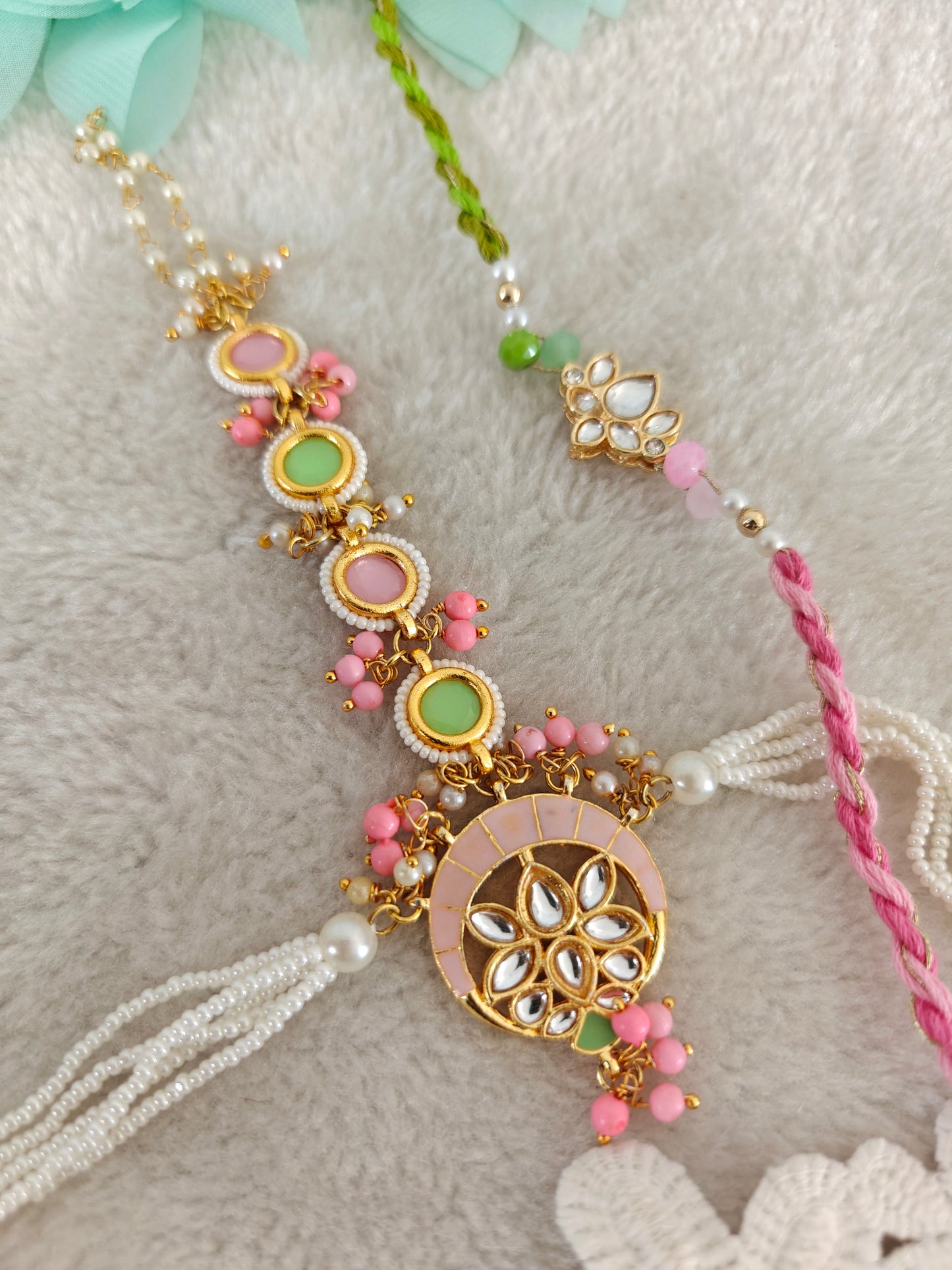 Pastel Royale Hathphool Bracelet Rakhi Set