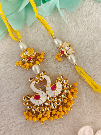 Royal Swan Rakhi Lumba Set