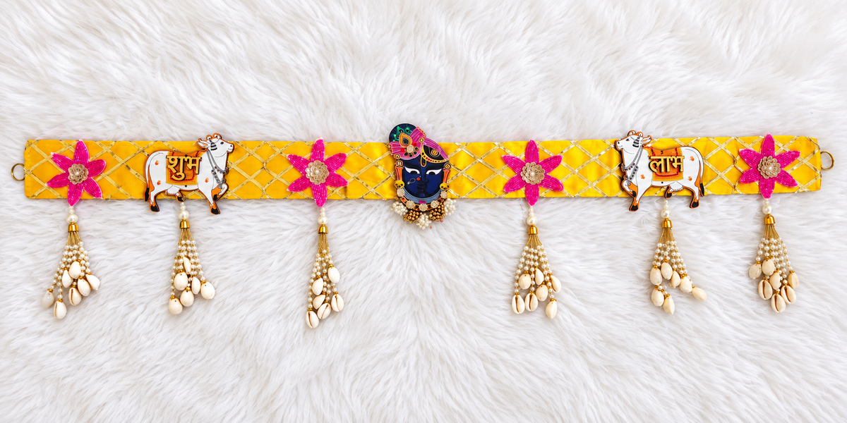Shrinathji Kamdhenu Floral Toran