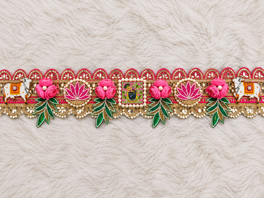 Shreenathji Kamdhenu Floral Toran