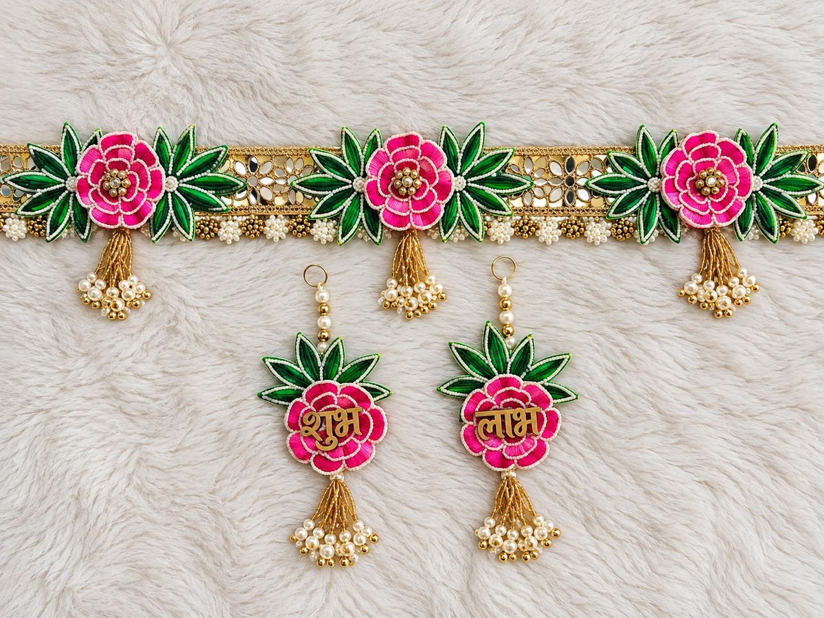 Floral Rose Mirror Toran