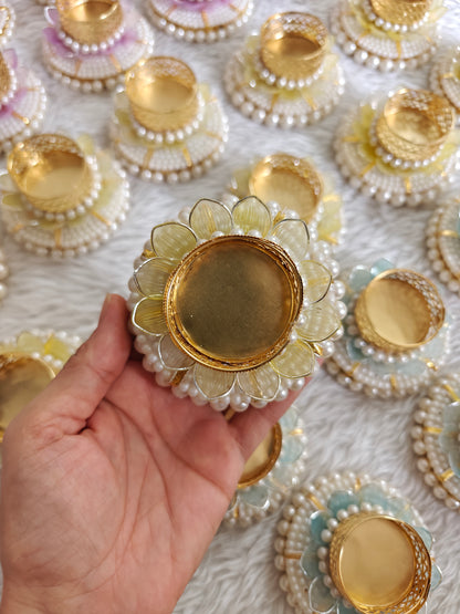 Pearl Petal Tealight Holder - Set of 2