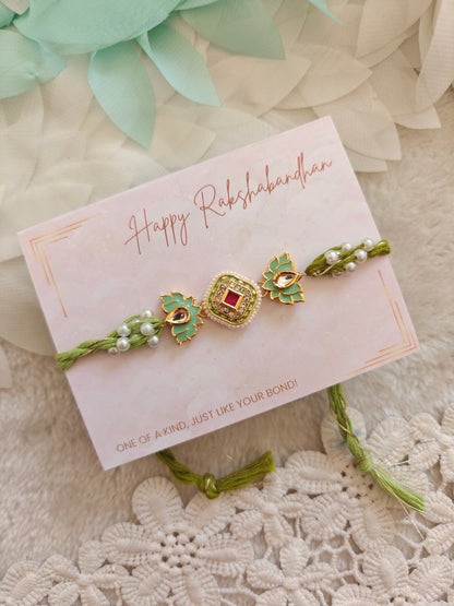 Heirloom Square Rakhi Lumba Set